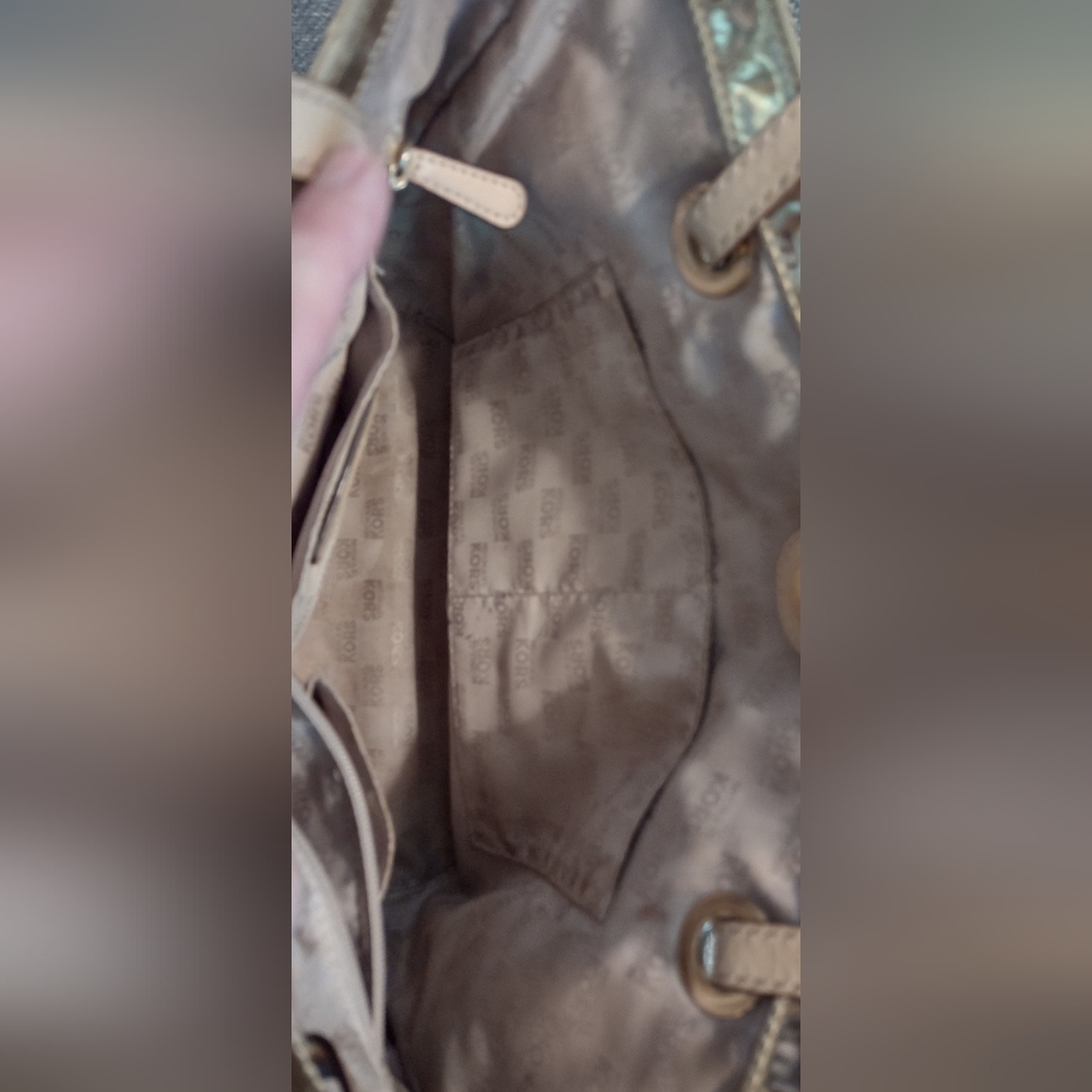 Firm Final price!*MK logo golden tote - Picture 11 of 11